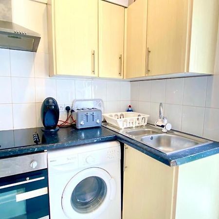Modern And Cosy Studio Flat ロンドン エクステリア 写真