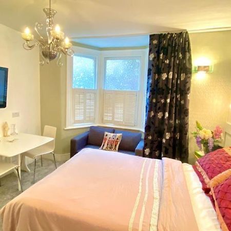 Modern And Cosy Studio Flat ロンドン エクステリア 写真